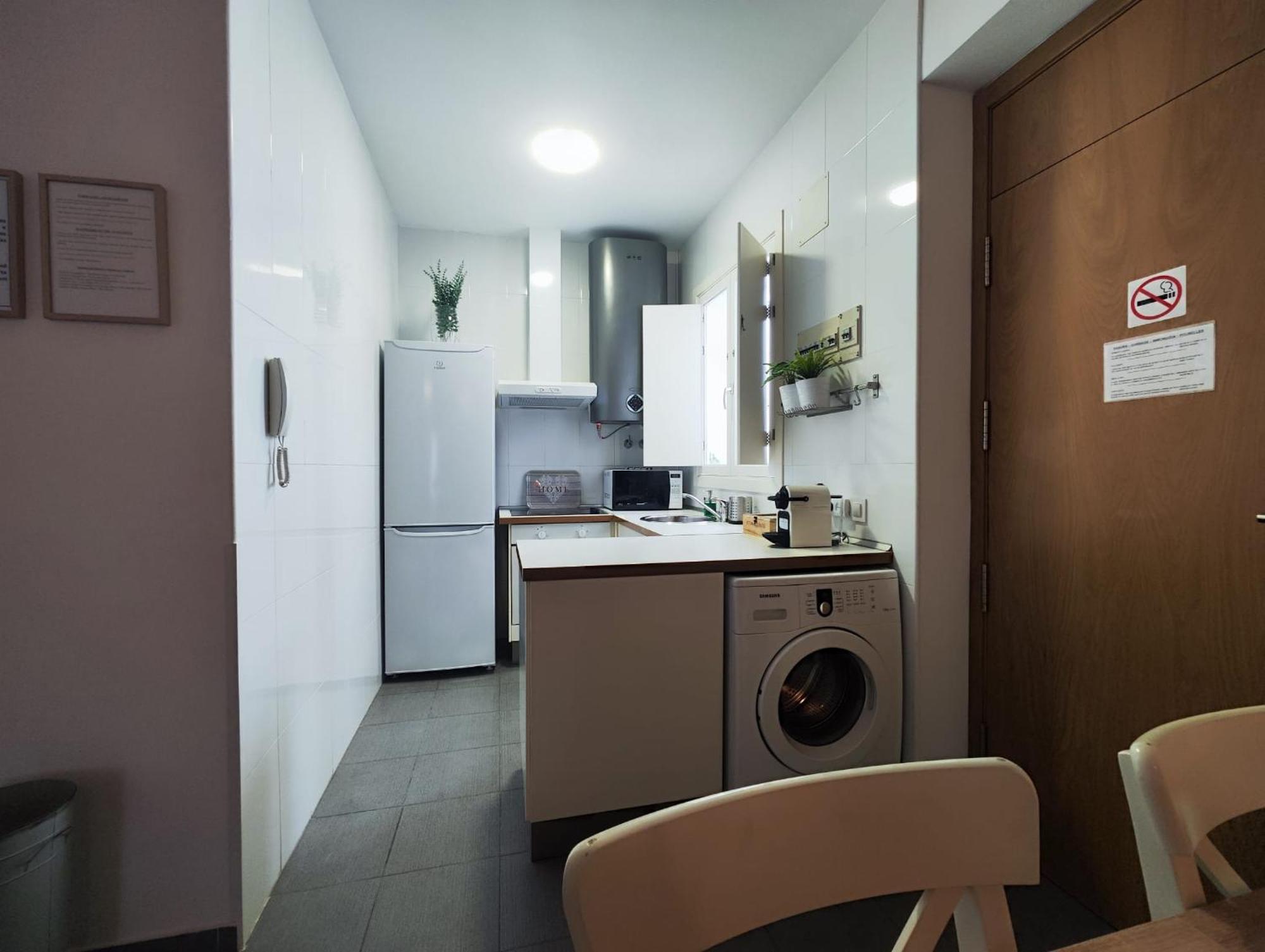 Suite Del Mercado Little Apartments Cadiz Exterior photo